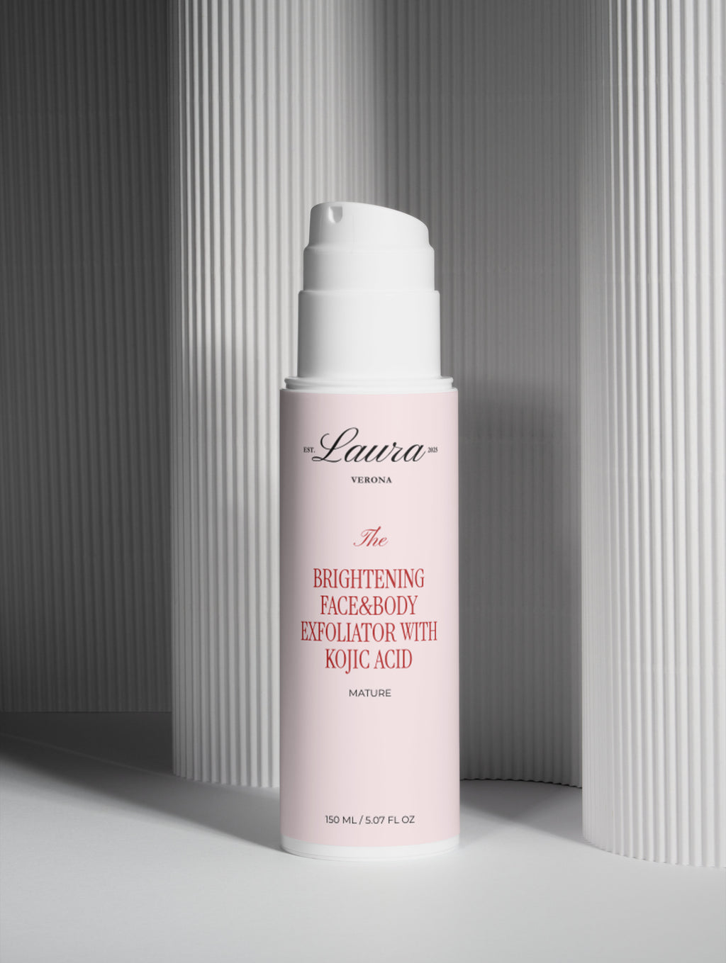 Esfoliante facial e corporal iluminador com ácido kójico